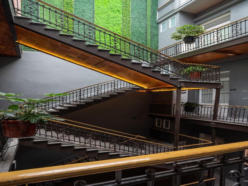 Hotel Principal image