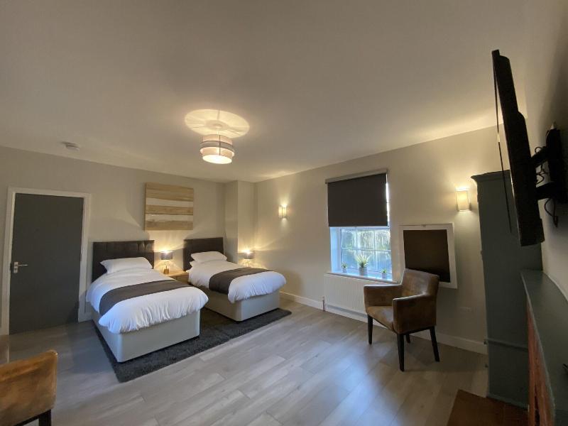 The Fordham Inn image