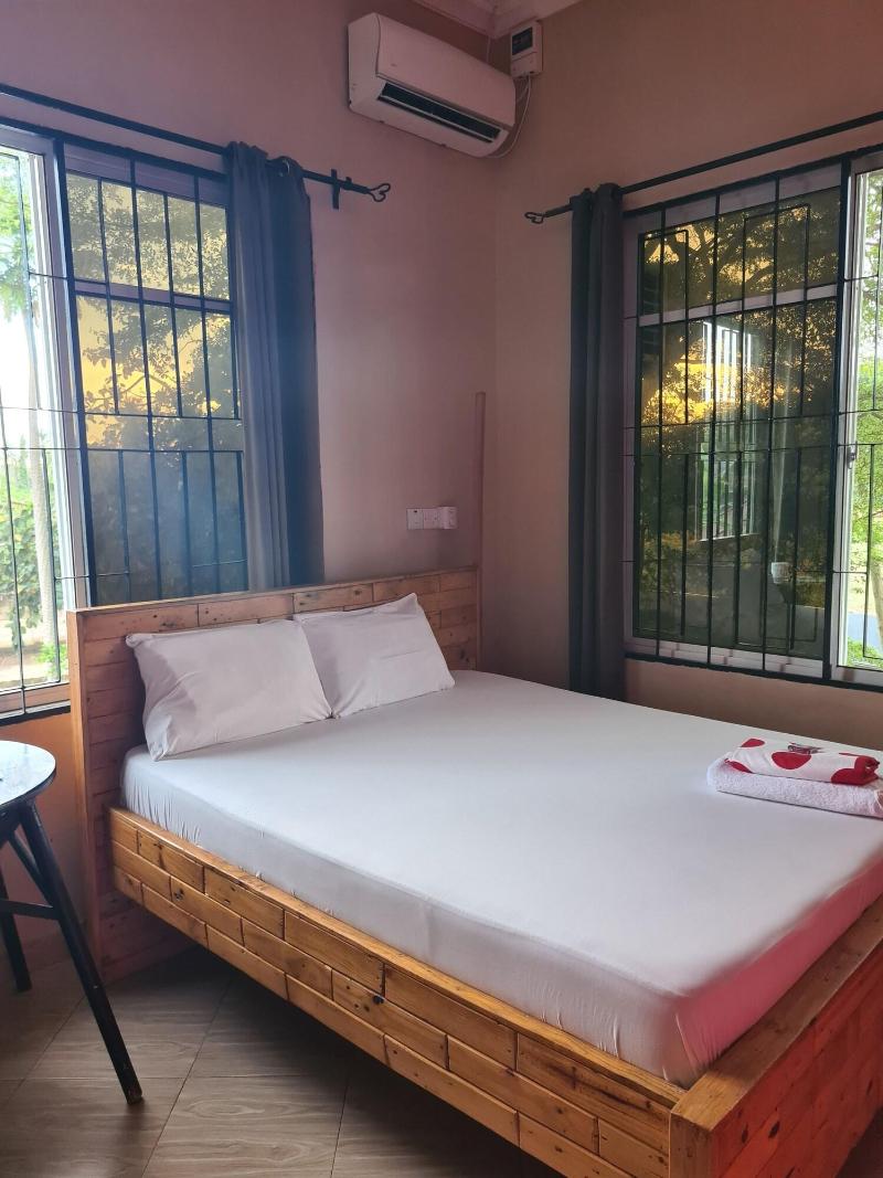 Kimyakimya Pub & Lodge 5
