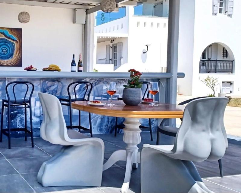 Sea Lilies Suites