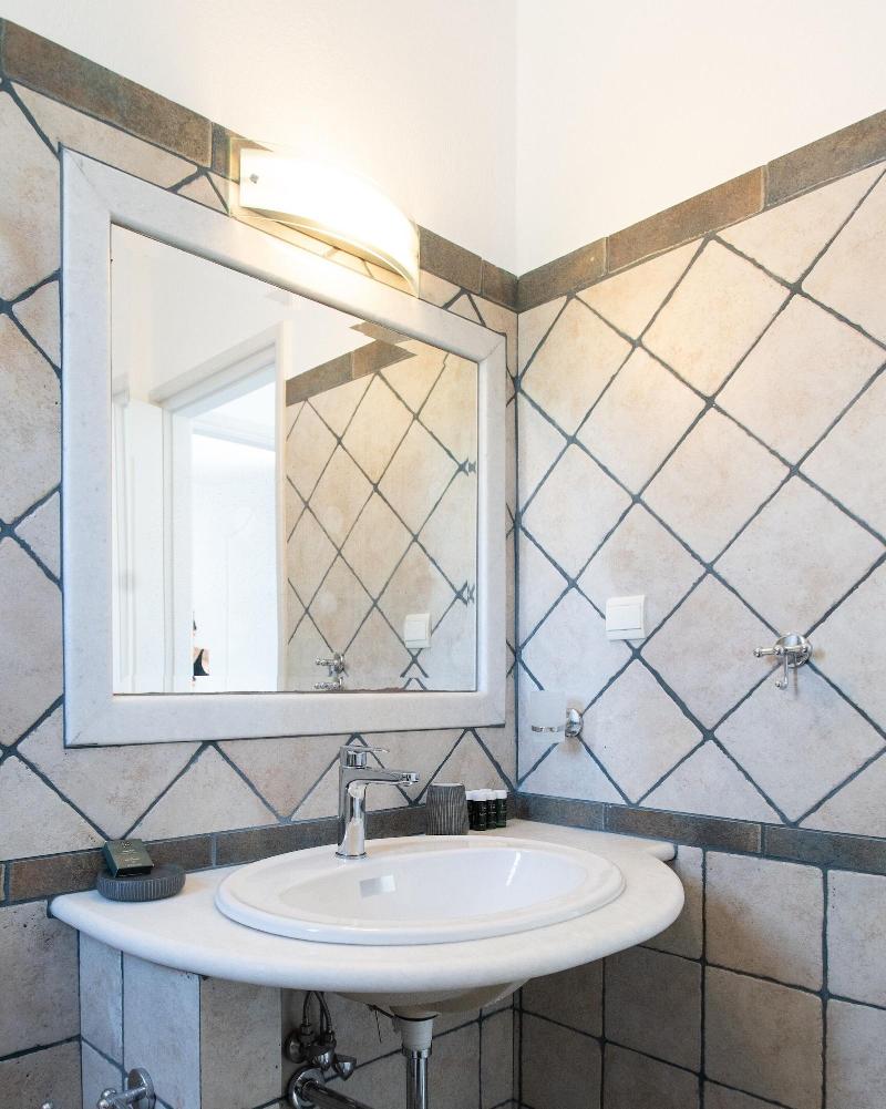 Sea Lilies Suites gallery photo 26