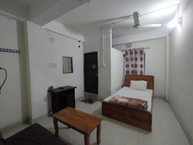 Hotel Labbaik Farmgate image