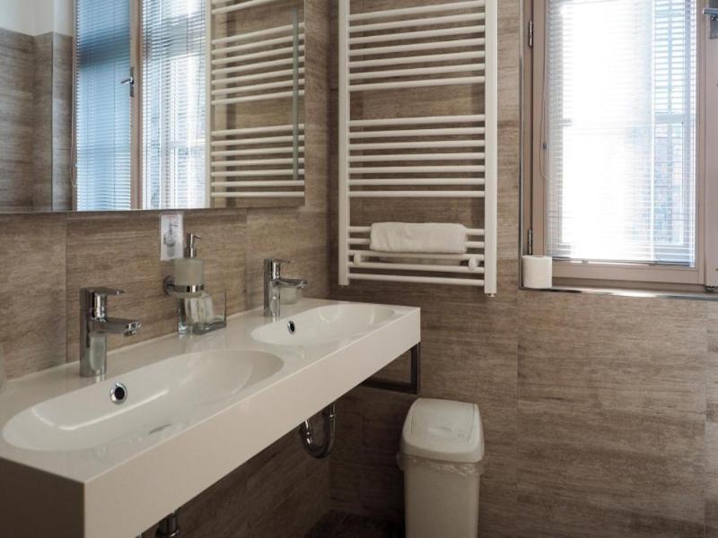 Hotel Vacek Pod V O V image