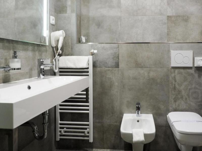 Hotel Vacek Pod V O V image