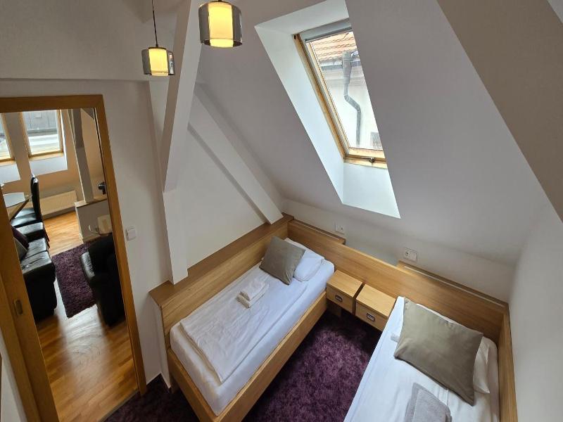 Hotel Vacek Pod V O V image