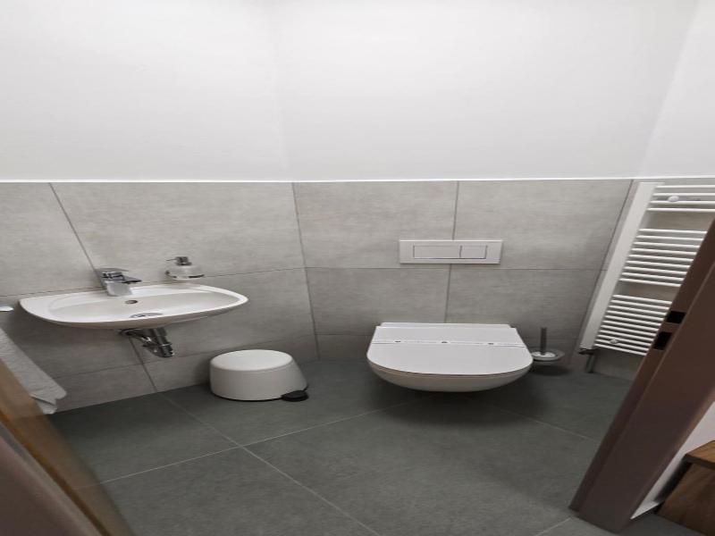 Hotel Vacek Pod V O V image