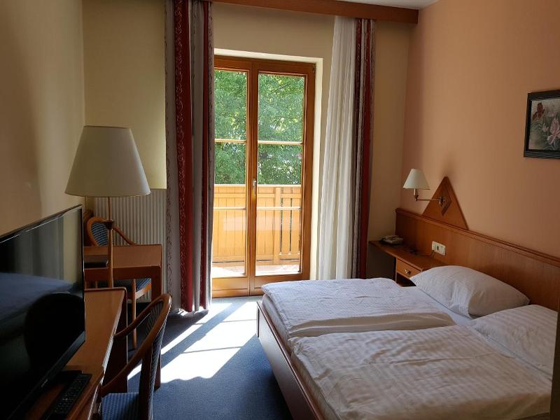 Hotel Geier image