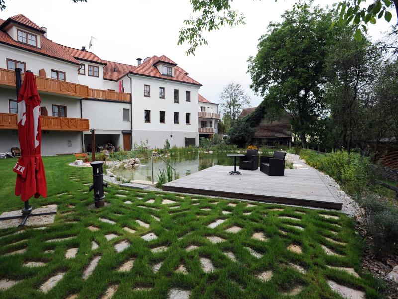 Hotel Geier image