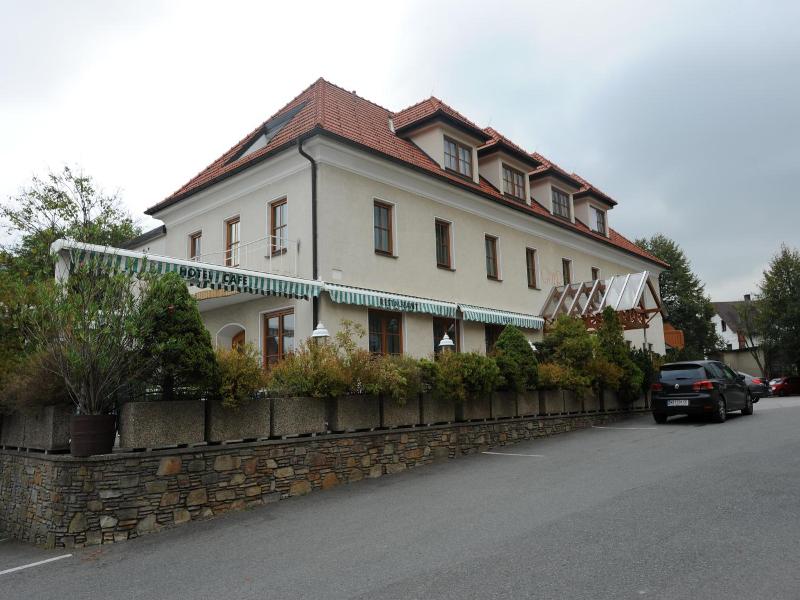 Hotel Geier image
