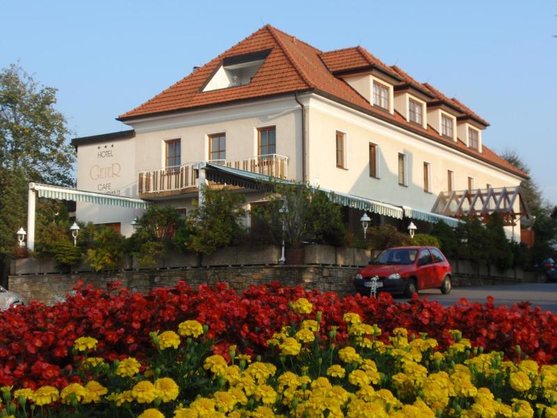 Hotel Geier image