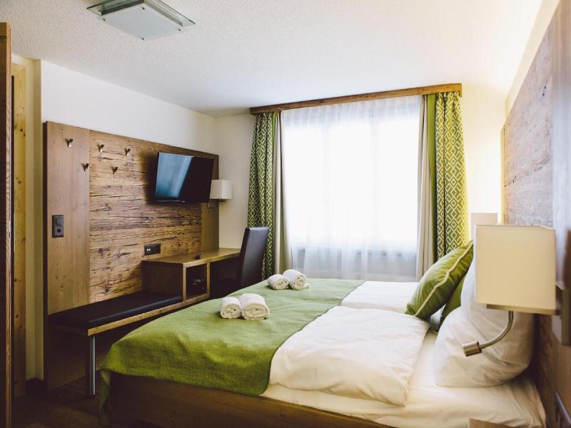 Hotel Restaurant Zum Schwarzen Bv Ren image