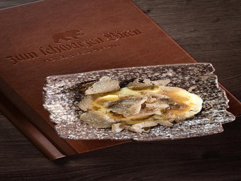 Hotel Restaurant Zum Schwarzen Bv Ren image