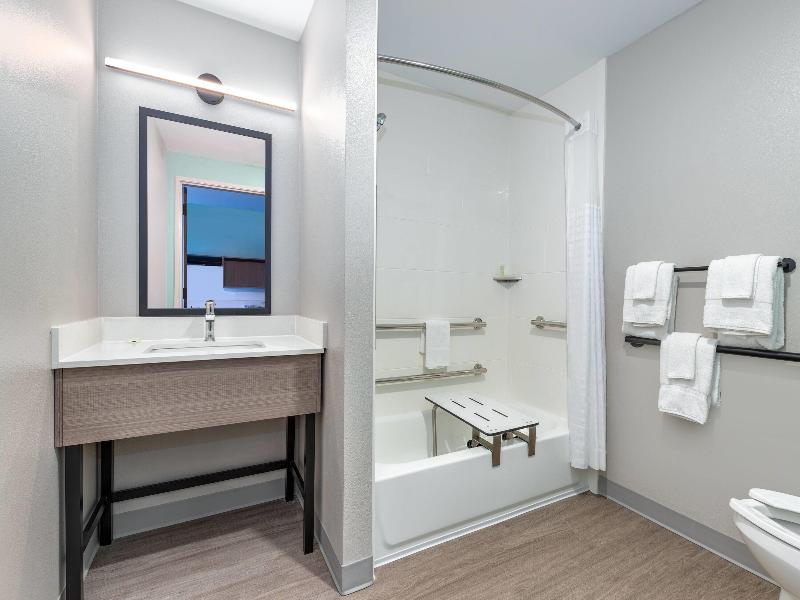 Echo Suites Extended Stay Dallas Plano/Richardson image