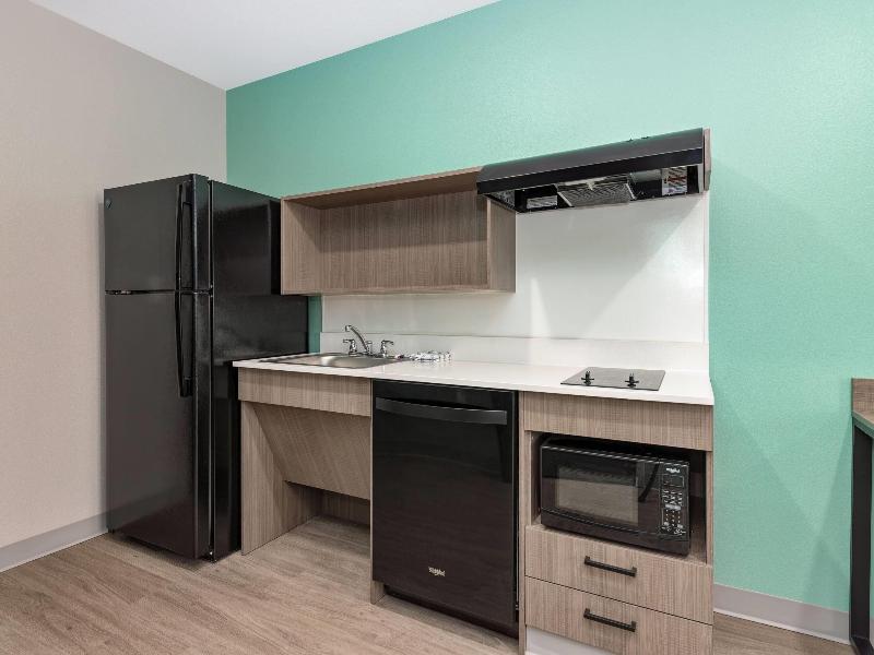 Echo Suites Extended Stay Dallas Plano/Richardson image