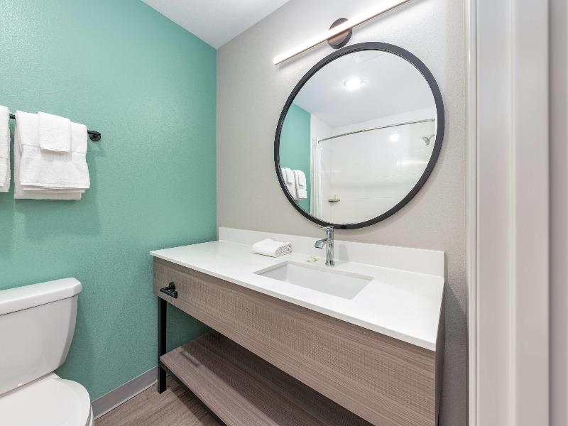 Echo Suites Extended Stay Dallas Plano/Richardson image