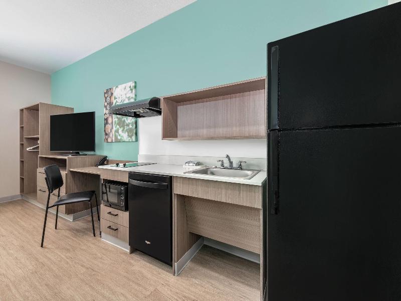 Echo Suites Extended Stay Dallas Plano/Richardson image