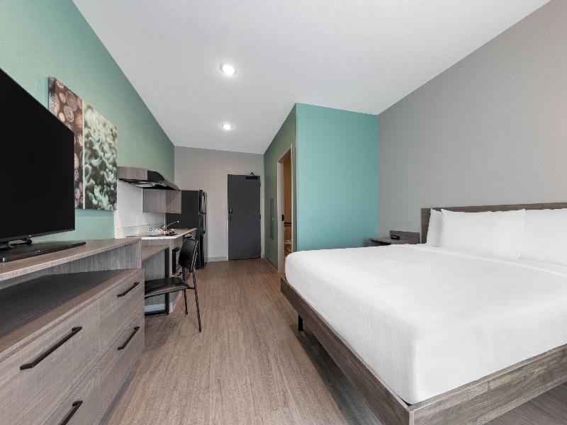 Echo Suites Extended Stay Dallas Plano/Richardson image