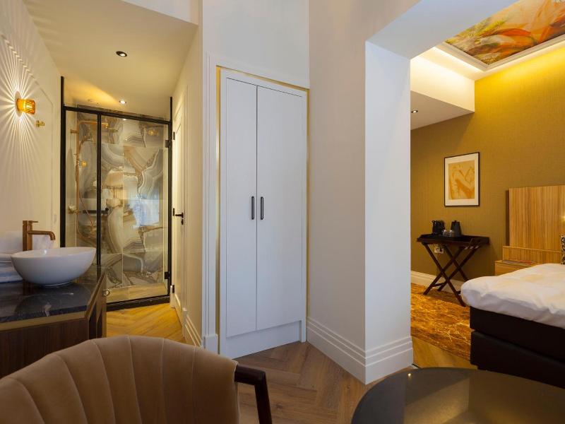 Boutique Hotel Jersey image
