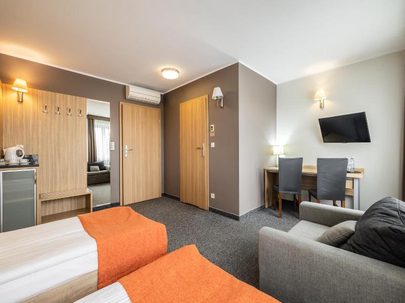 Hotel Le Ony image