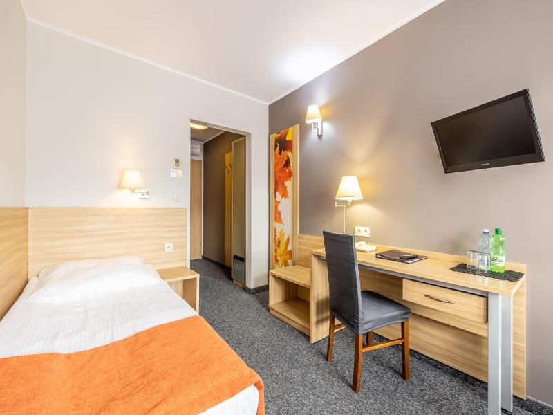 Hotel Le Ony image