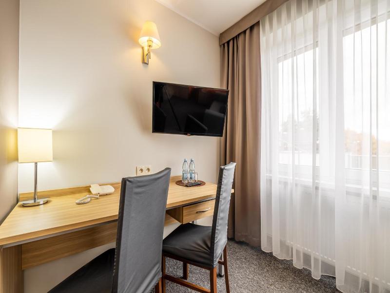 Hotel Le Ony image