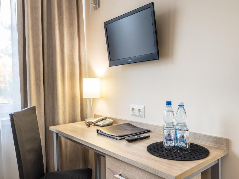 Hotel Le Ony image