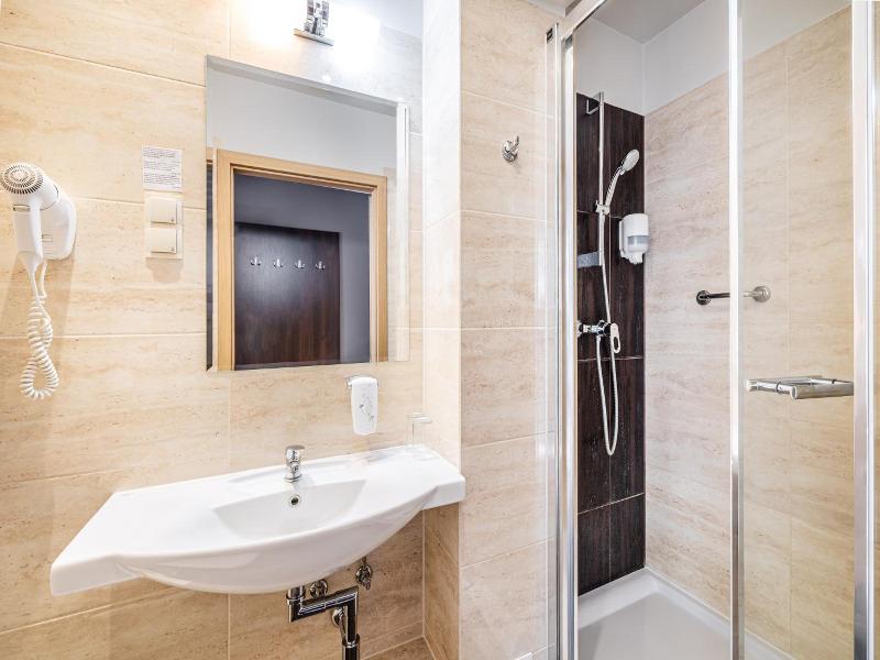 Hotel Le Ony image