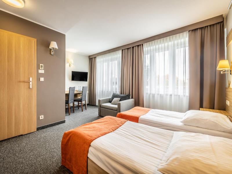 Hotel Le Ony image