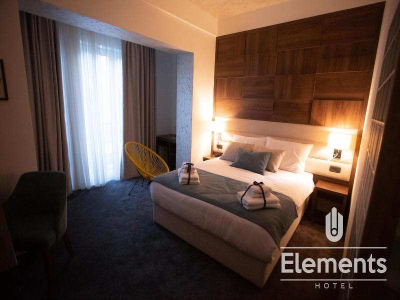 Hotel Elements
