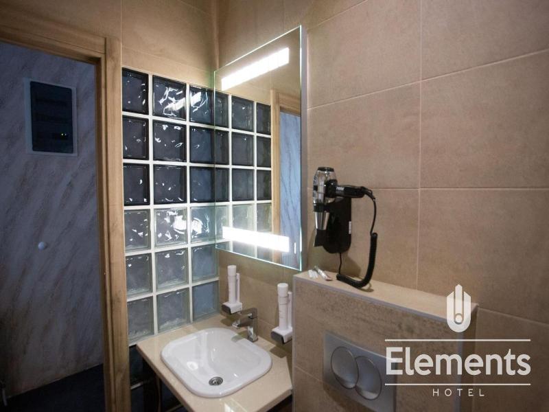 Hotel Elements