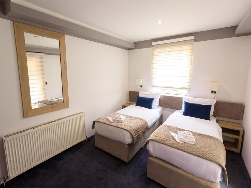 Hotel Elements