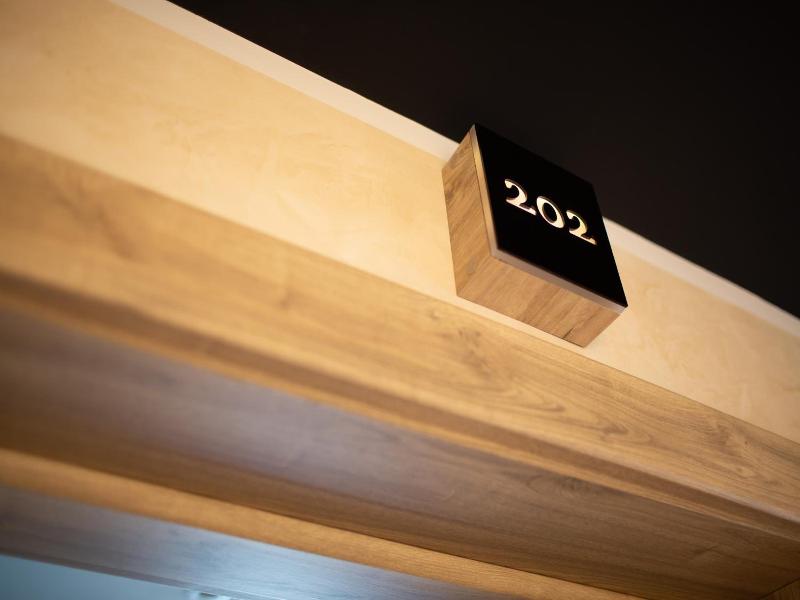 Hotel Elements