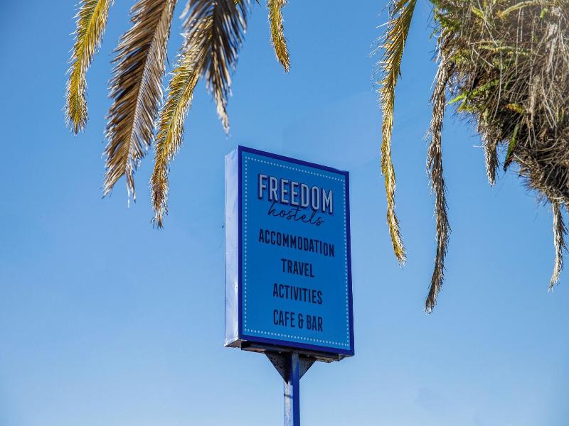 Freedom Backpackers Hostel Rainbow Beach 2
