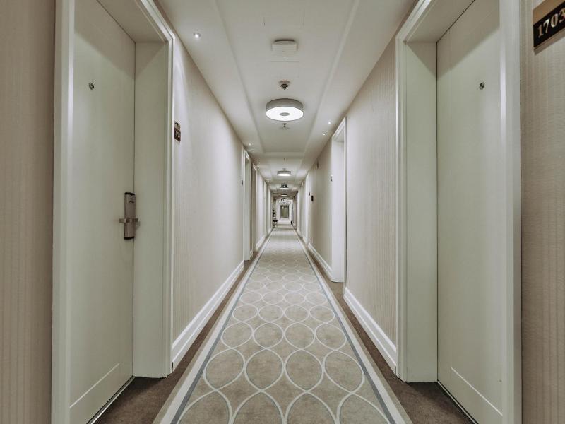 New Park Hotel image