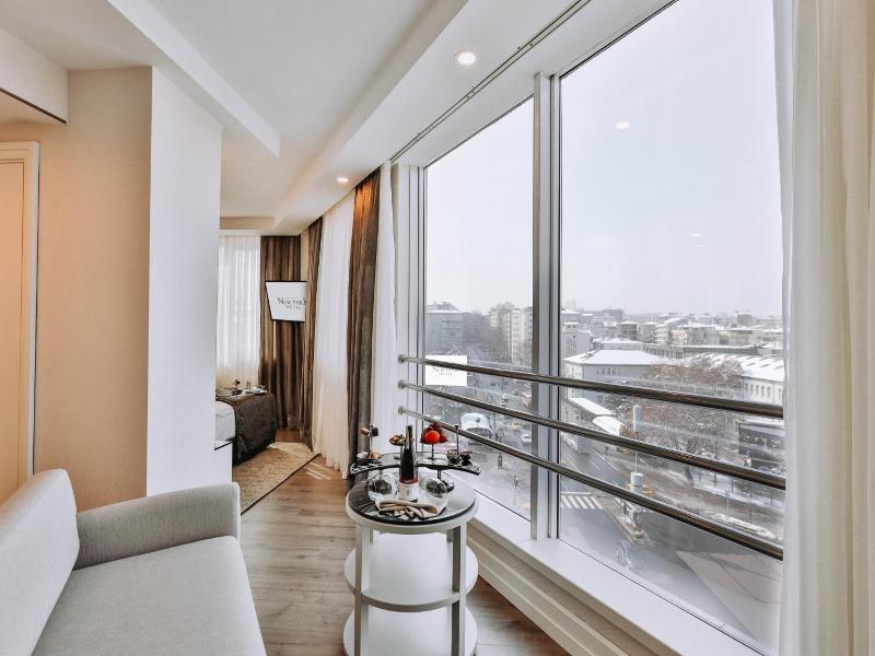 New Park Hotel image
