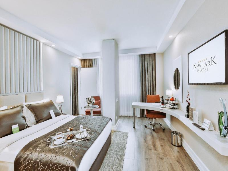 New Park Hotel image