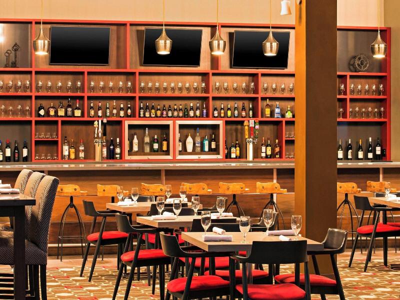 Four Points by Sheraton Bentonville