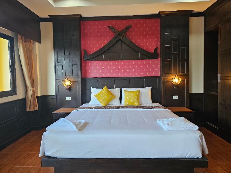 Nanai 2 Residence Patong image