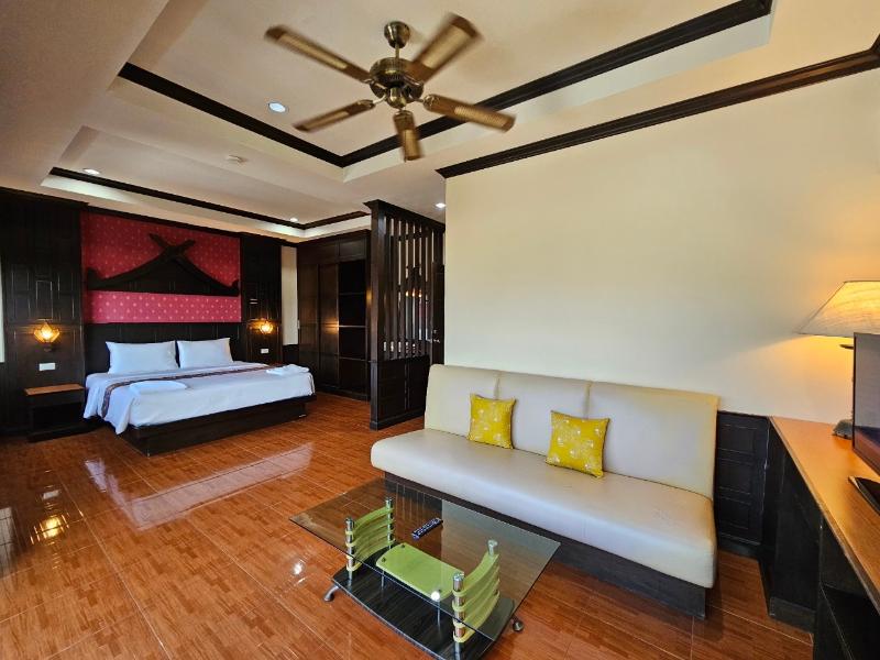 Nanai 2 Residence Patong image