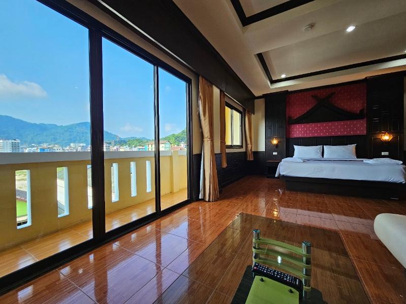 Nanai 2 Residence Patong image