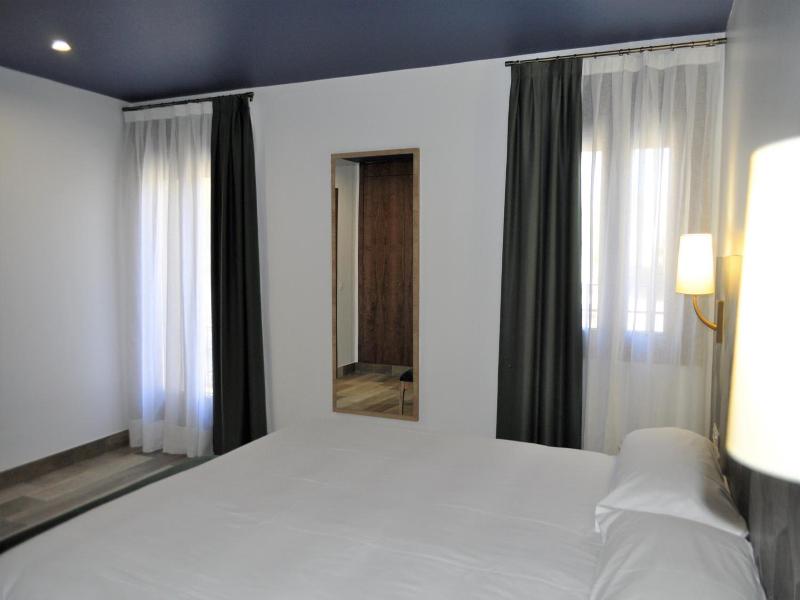 Hostal Restaurante Villa De Brihuega image