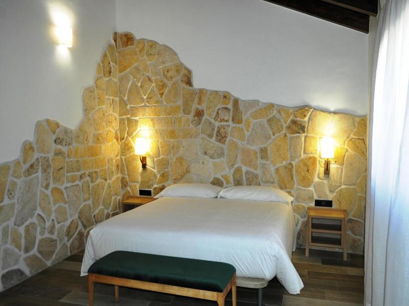 Hostal Restaurante Villa De Brihuega image