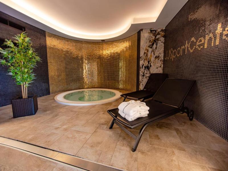 Jj Sport Concept Hotel image
