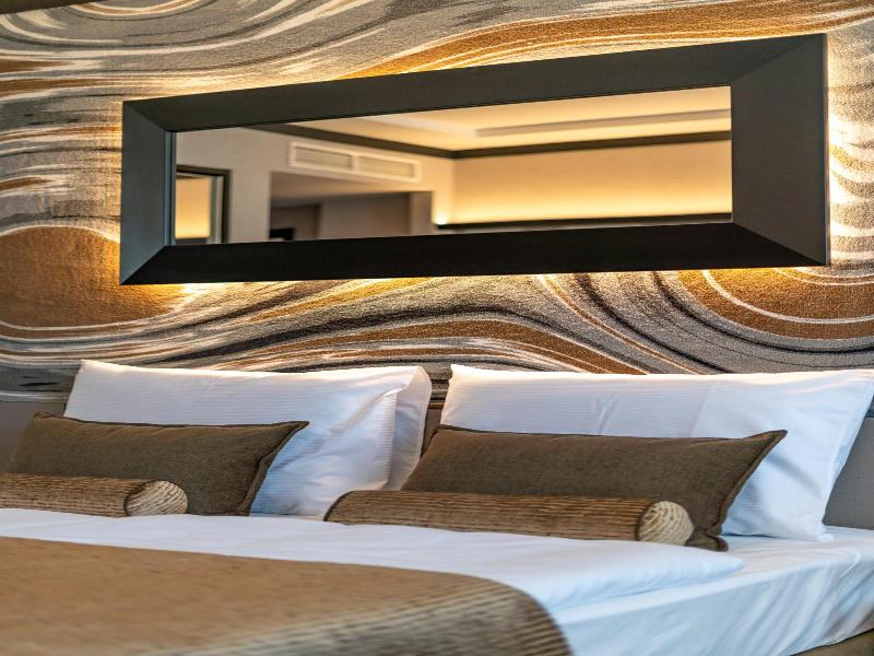 Hotel Debrecen image