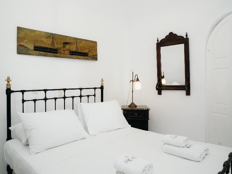 Nano Villa Oia image