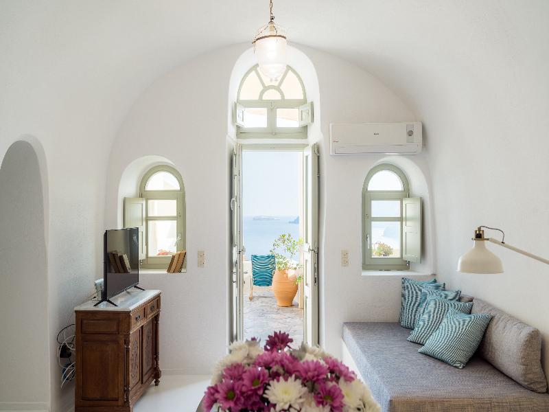 Nano Villa Oia image