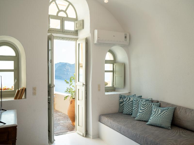 Nano Villa Oia image