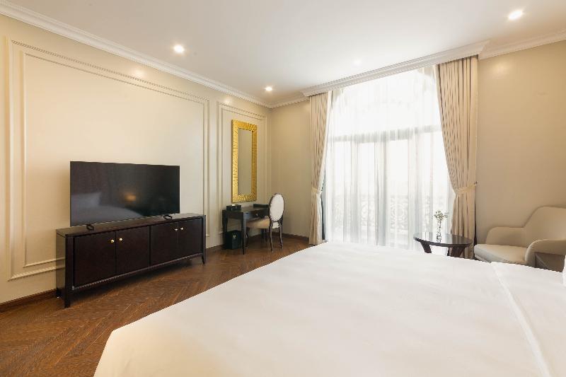 Adamo Hotel Hung Yen image