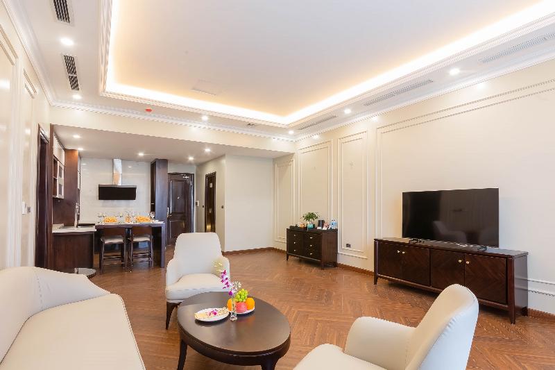 Adamo Hotel Hung Yen image