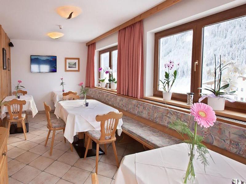 Hotel Sonne image